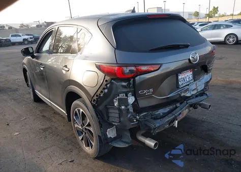 2022 Mazda Cx-5 Premium Plus z USA, uszkodzony, nr VIN JM3KFBEM7N0524310